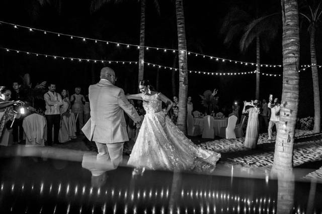 Cris Lira Event Planner