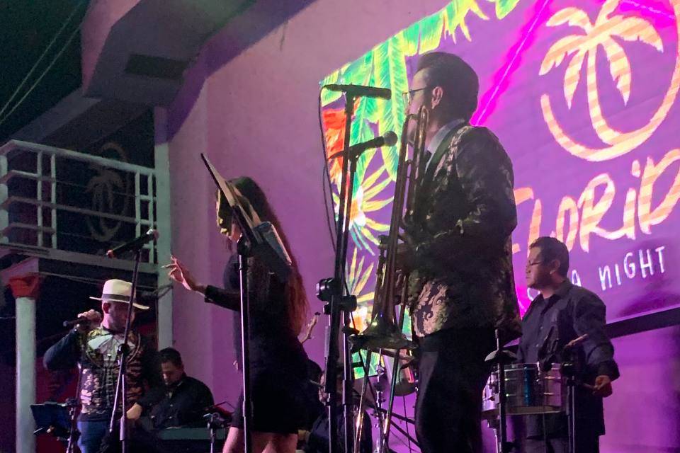 Evento en Salón Floridas