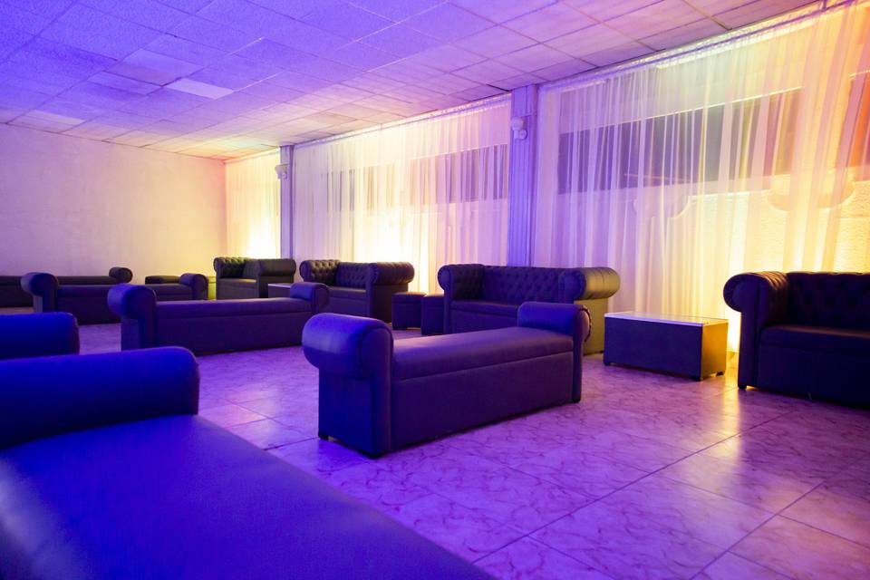 Salas lounge