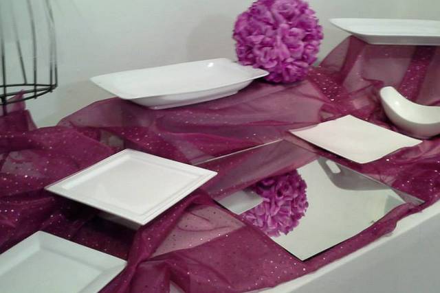 Renta de equipo mesa dulces