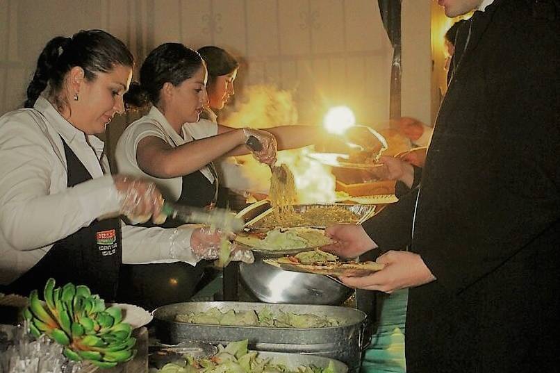 Boda nocturna en cuidad