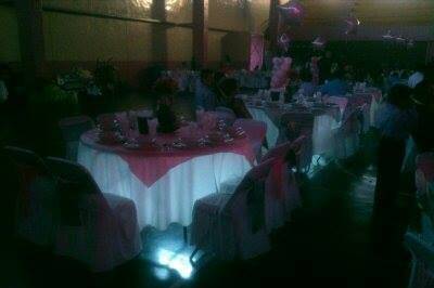 Concepto mesa iluminada