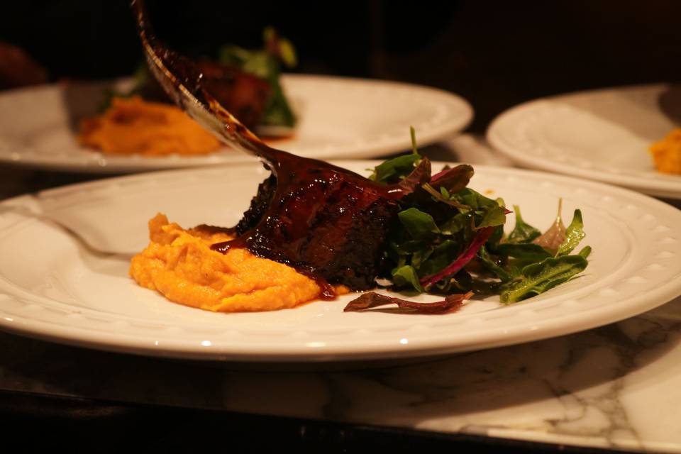 Pork Belly con puré de camote