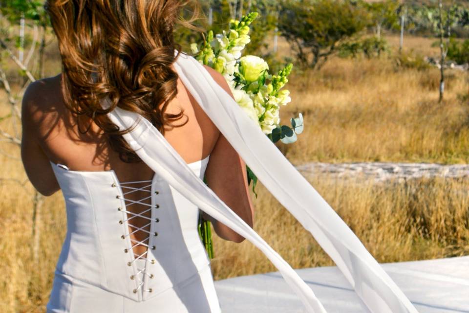 Wedding photoshoot look.