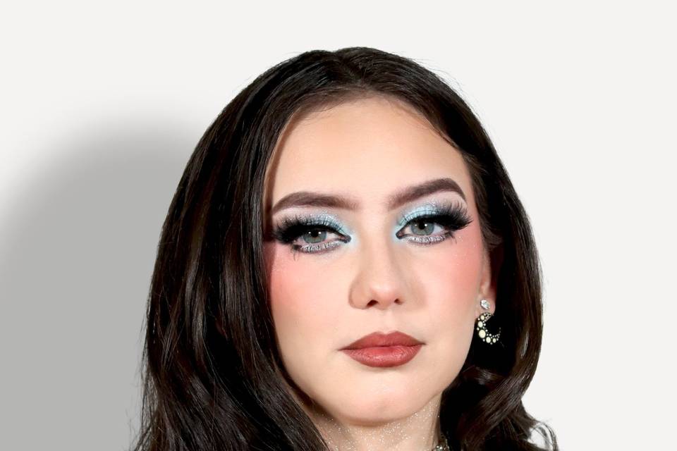 Purple glam makeup look.