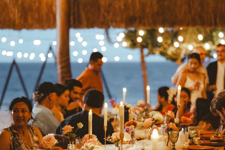 Floreritos y montaje de mesa