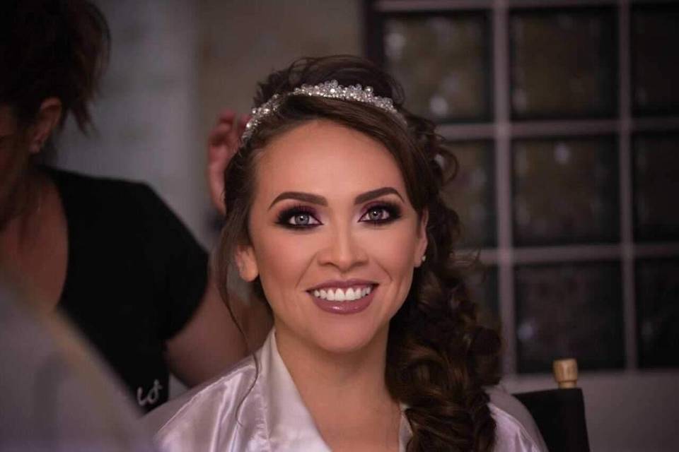 Ofelia Acordagoytia Makeup Pro