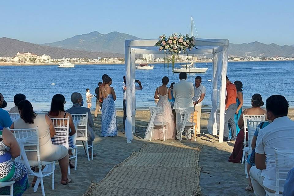 Viancé Destination Weddings