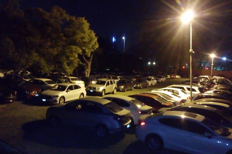 Azteca Parking