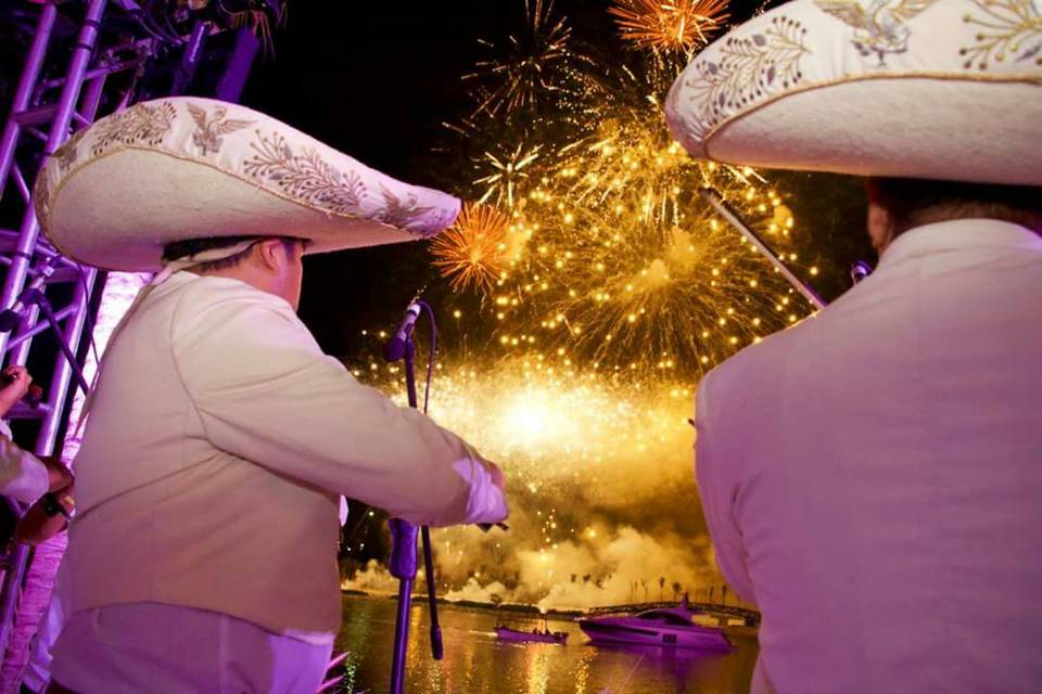 Festejando en grande
