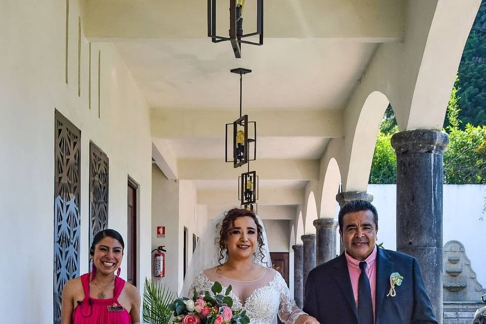 Entrega en el altar