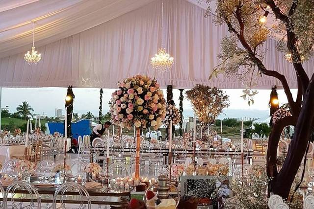 Mobiliario y diseños florales
