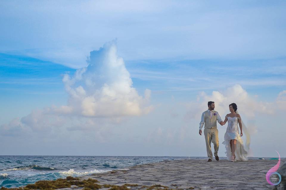 The Ocean Photo Weddings