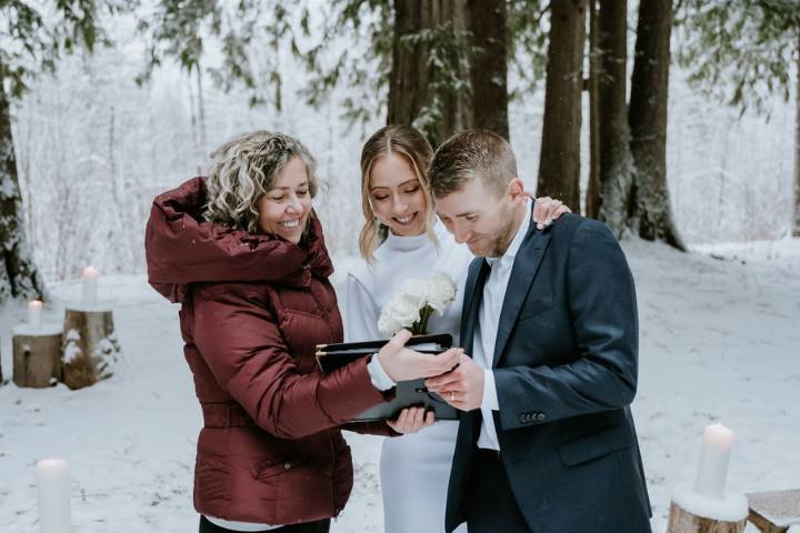 Oficiante de ceremonias en inglés