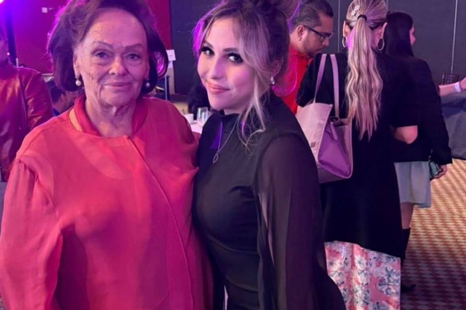 Un honor  susana palazuelos