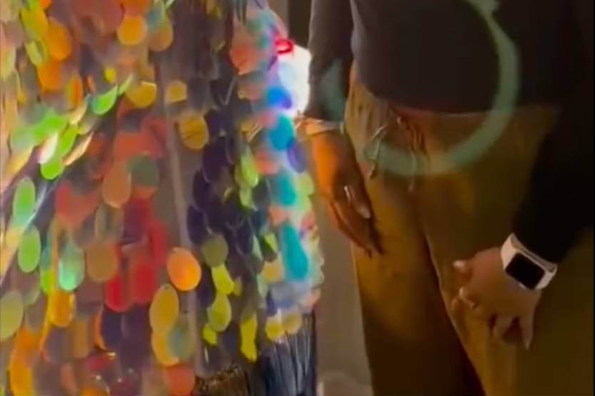 Glitter Bar