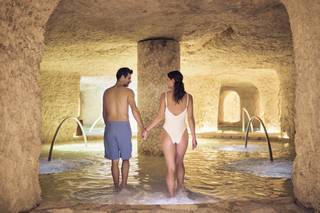 Amore Travel