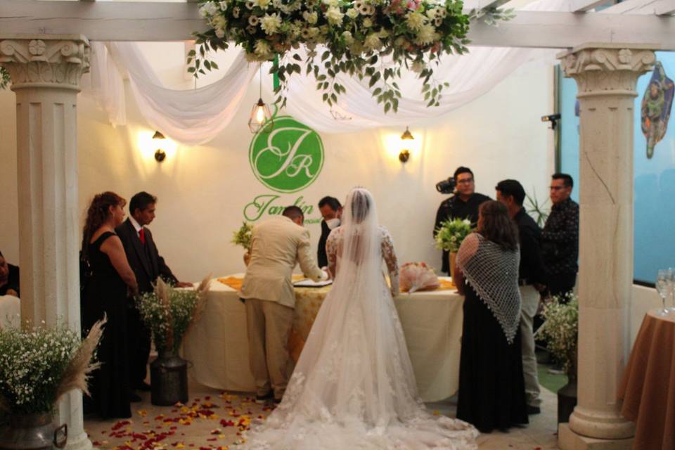 Jardín Residencial