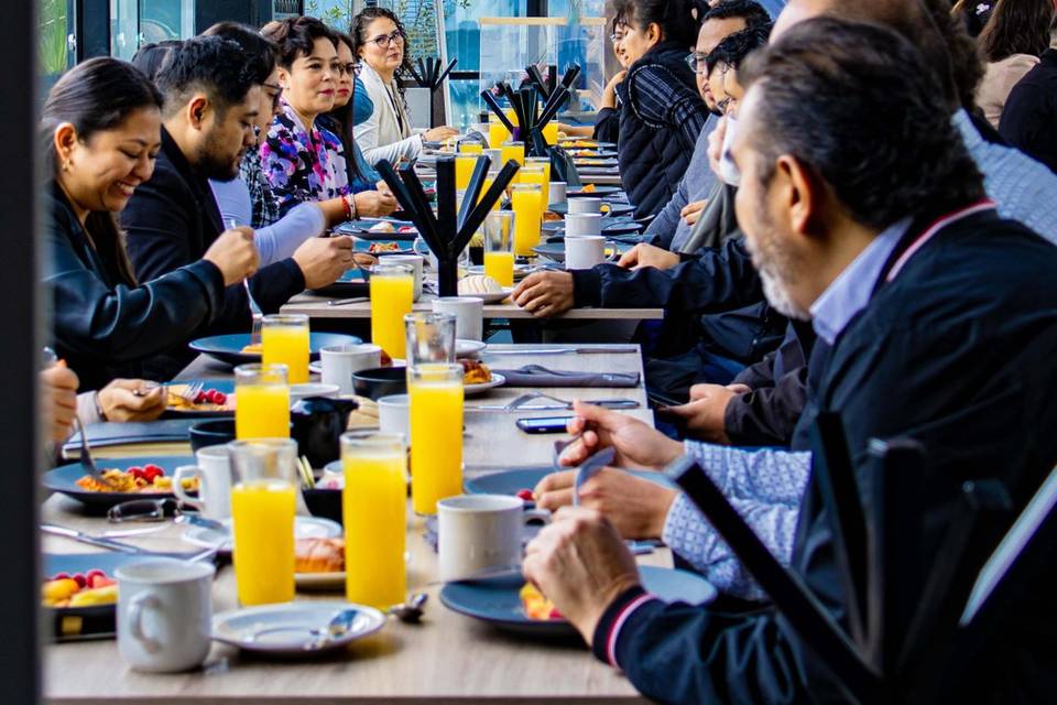 Montaje desayuno