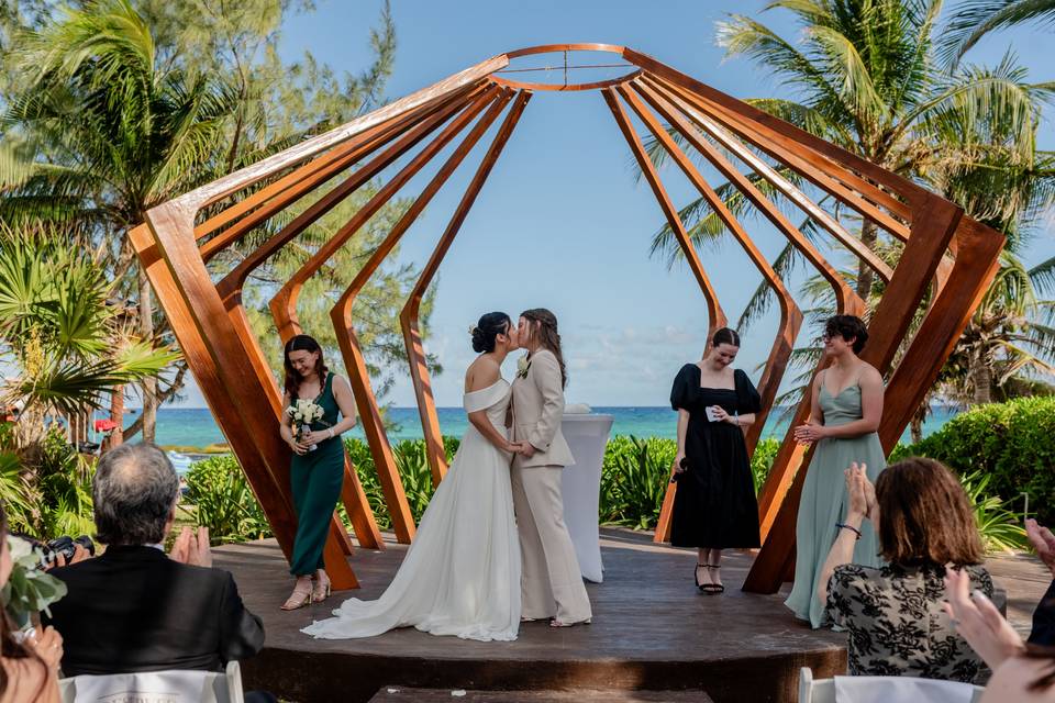 Gazebo frente al mar