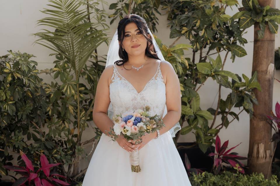Bride Fanny