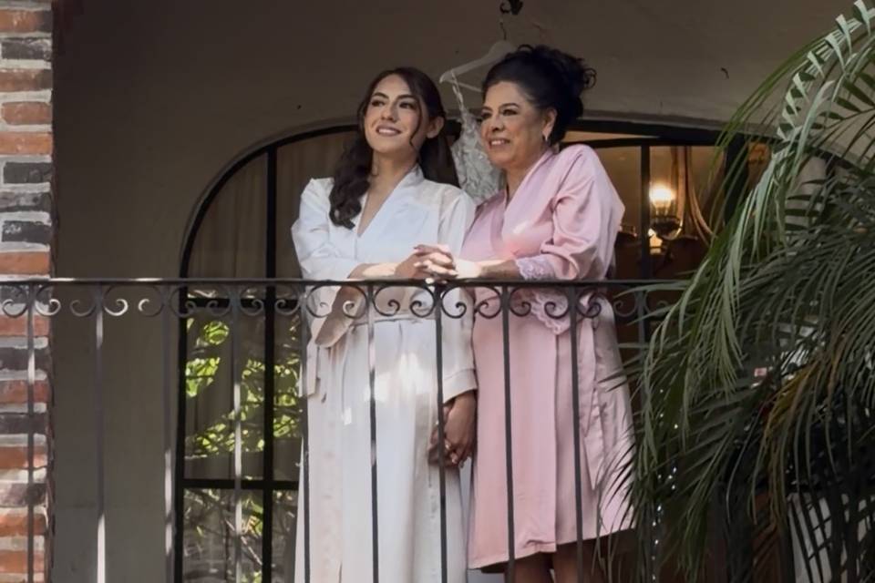 Bride & Mom
