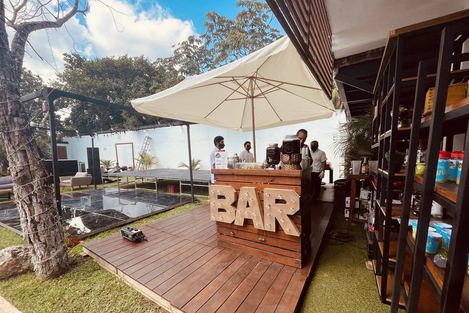 El bar