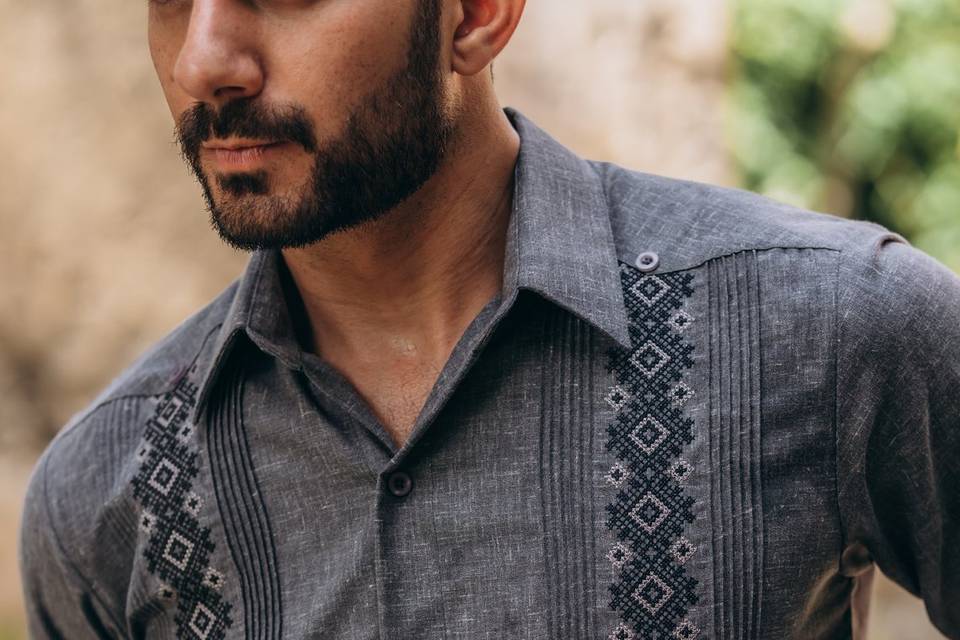 Guayabera artesanal