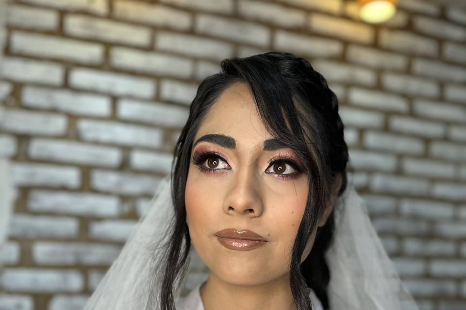 Makeup glam