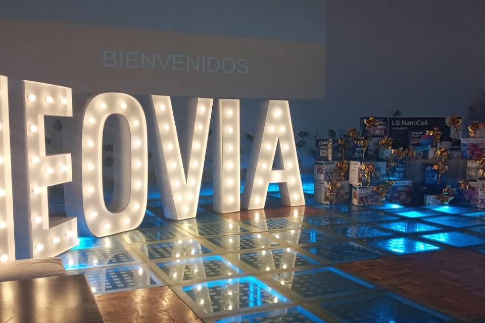 Letras iluminadas