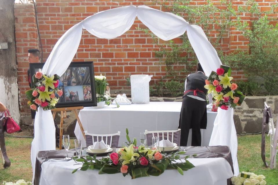 Mesa para novios