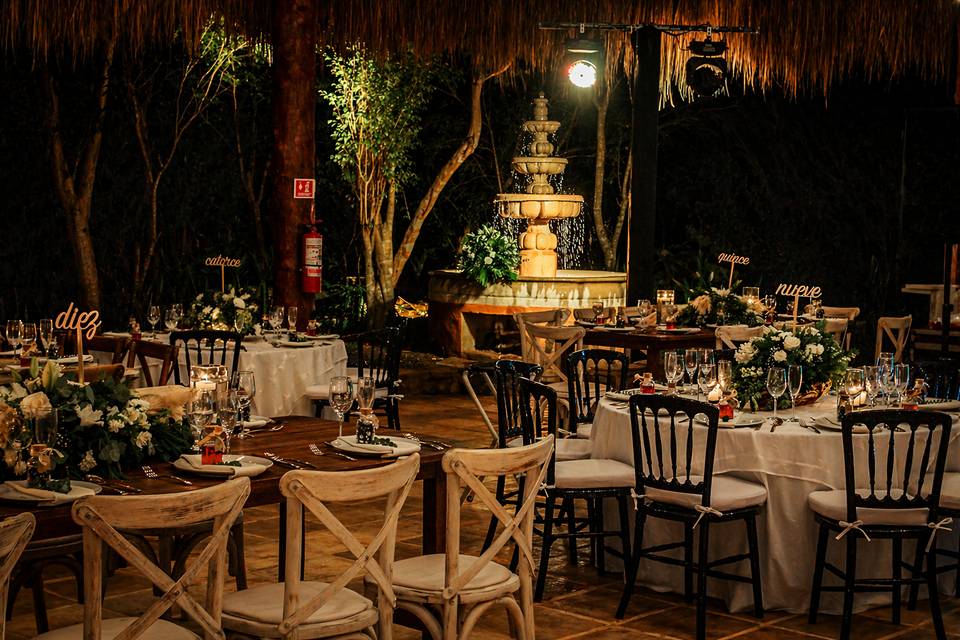 La Gran Palapa