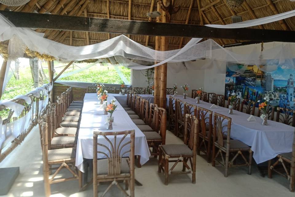 Comida en la terraza