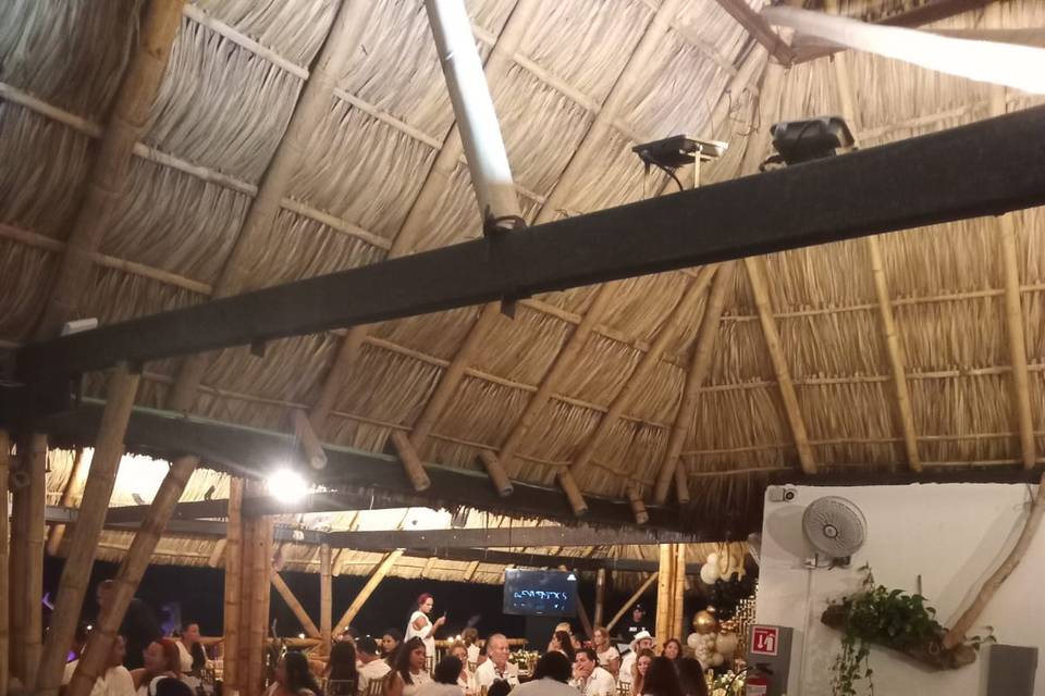 Comida en la terraza