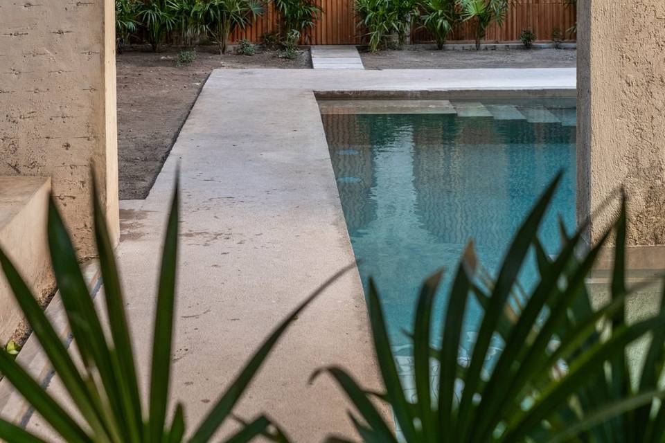 Pool.