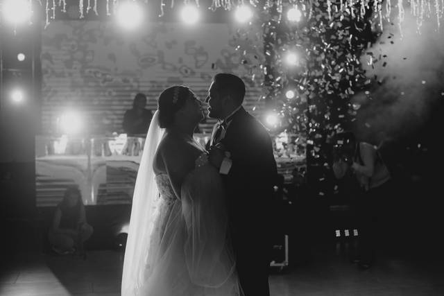 Vals COMO ESPOSOS