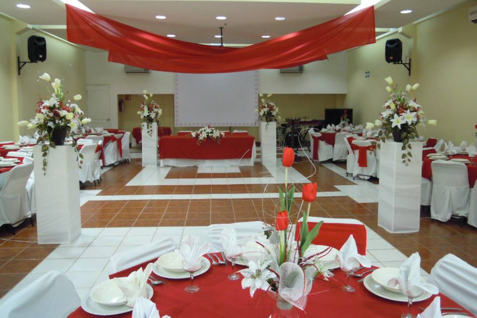 Decorado en rojo