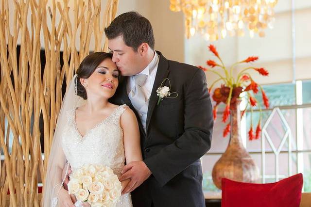 Pareja posando