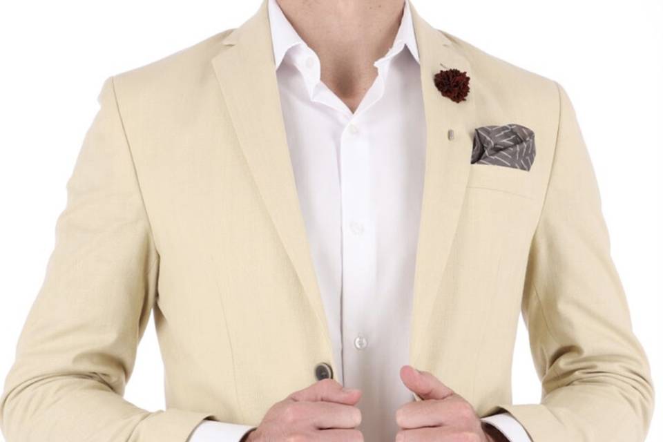 Traje beige lino