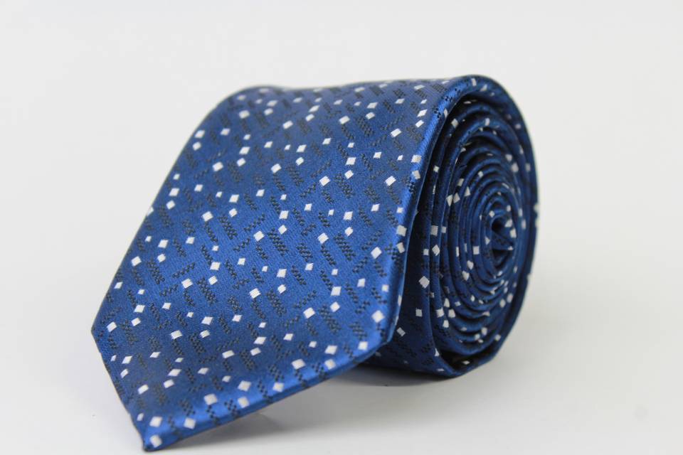 Corbata azul detalles blanco