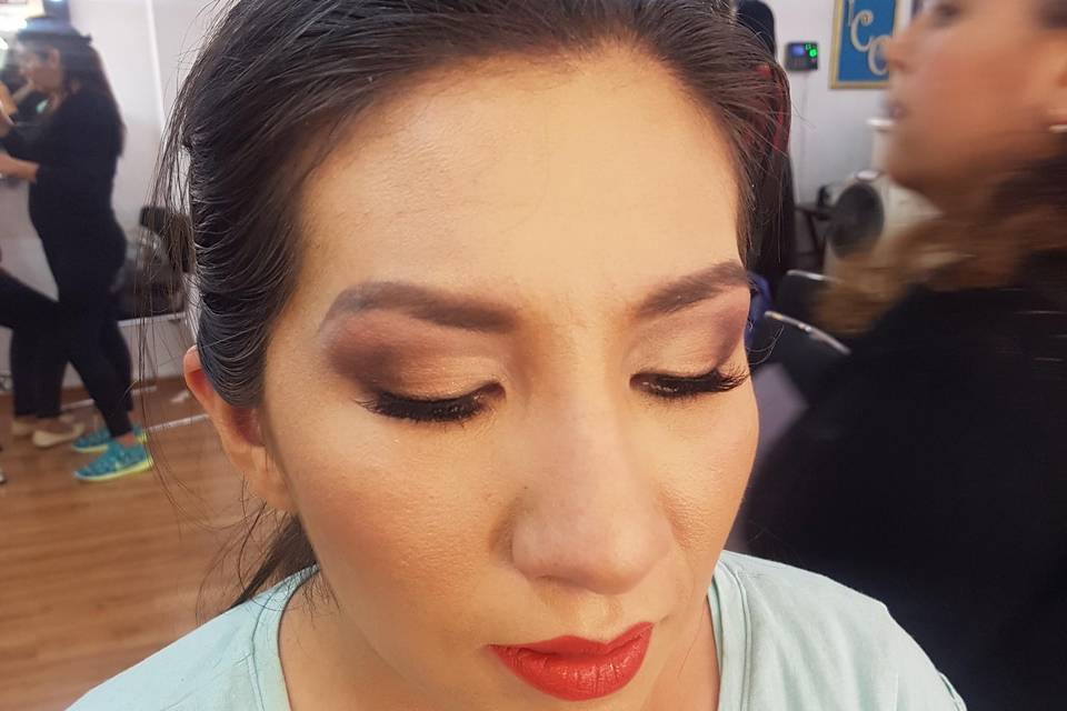 Maquillaje en dorado