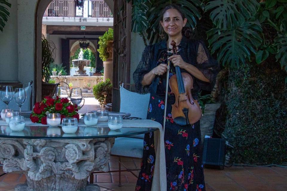 Cecilia García - Violinista