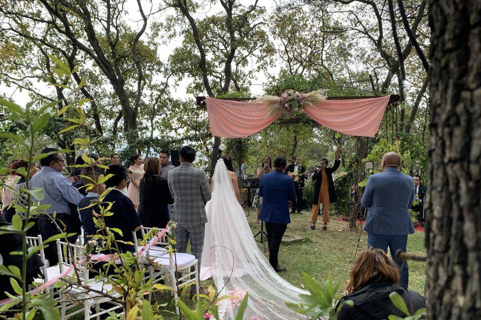 Boda en la naturaleza