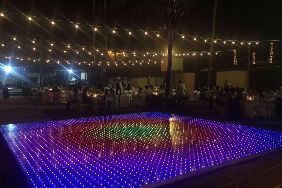 Pista de baile black pixel