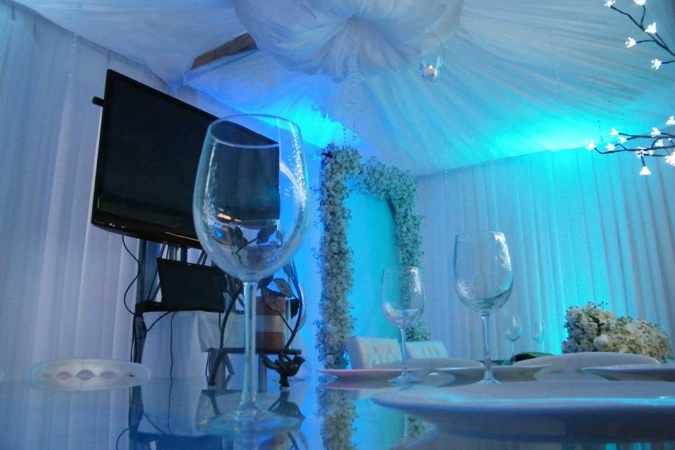 Eventos y Decoraciones Maqueo