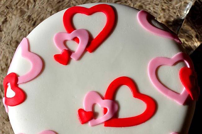 Pastel fondant corazones