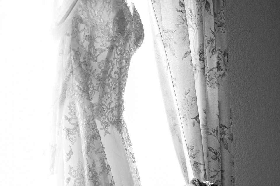 Novia y vestido