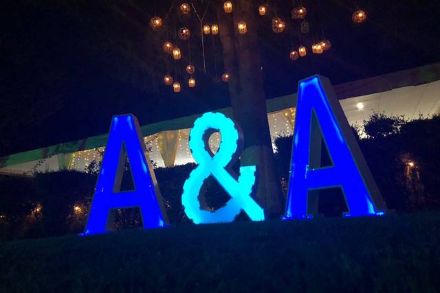 A & A Amor Puro