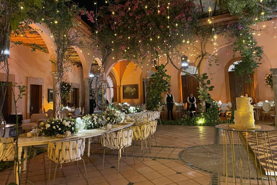La Casa Vieja