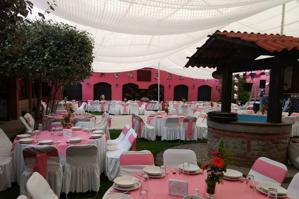 Rosen Salón Jardín